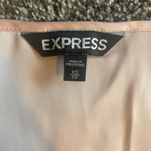 Express Red and Pink Short Sleeve T-Shirts - Picture 5 of 5